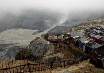 Viral Video Gunung Tangkuban Perahu Erupsi, Kepala PVMBG Imbau Agar Masyarakat dan Wisatawan Waspadai Letusan yang Bersifat Tiba-tiba