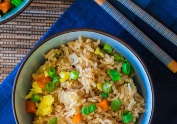 Jadi Masakan Indonesia Favorit Warga Asing, Berikut Tips Masak Nasi Goreng Sehat Tanpa Pakai Minyak