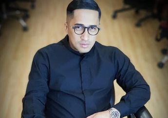 Nikahi Putri Tunggal Pangdam TNI Hingga Dikenal Sebagai Pebisnis Ulung, Irfan Hakim Ngaku Sudah Beli Kain Kafan dan Penutup Keranda Saat Umrah!