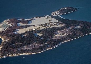 Padahal Dipenjara Tapi Bukannya Tersiksa, Para Penjahat yang Dihukum di Pulau Terpencil Ini Justru Bahagia Karena Hal Berikut