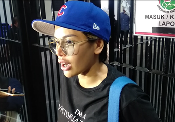 Dijenguk Nikita Mirzani di Dalam Tahanan, Nunung Mengeluh Vertigo