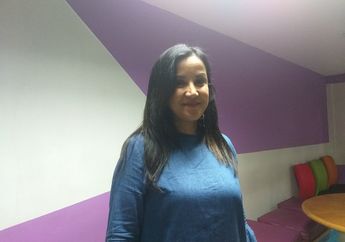 Kelimpungan Biayai Sekolah Anak Saat Mantan Suaminya Dipenjara Karena Kasus Narkoba, Andi Soraya Ungkap Anak Sulungnya Kini Tak Malu Kerja Jadi Kasir Demi Kebutuhan Hidup