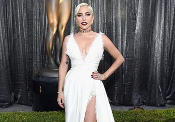 Kepergok Cium Audio Engineer-nya, Lady Gaga Pamer Pacar Baru?