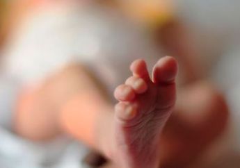 Dipikir Kram Karena Menstruasi, Seorang Wanita Malah Melahirkan Saat Dilarikan Ayahnya ke Rumah Sakit!