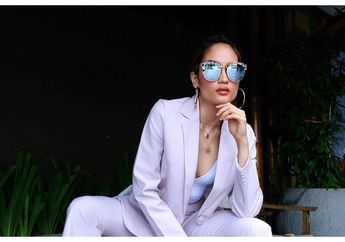 Cinta Laura Rela Tak Dibayar Demi Jember Fashion Carnaval, Lihat Kostum Megahnya!