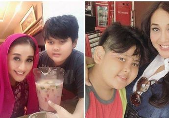Bergelut dengan Maut Saat Melahirkan hingga Sempat Mati Suri, Aktris Lawas Bintang Film Catatan si Boy Ini Tinggali Rumah Mewah Bergaya Klasik Bersama sang Putra Semata Wayang