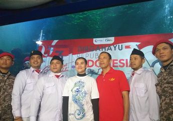 Jadi Pengibar Bendera di&nbsp;Dalam Air, Aaliyah Massaid Sempat Diseruduk Ikan Pari saat Latihan!