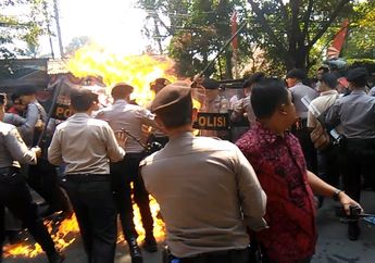 Anaknya Jadi Tersangka Pelemparan Bensin ke Polisi di Cianjur, Orang Tua Mahasiswa Lakukan Hal Ini