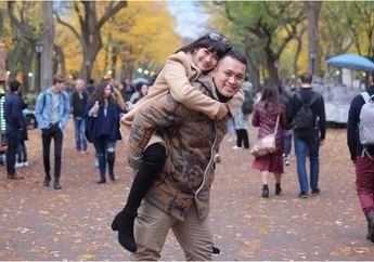 Kenang Masa Pacaran dengan Gilang Dirga, Adiezty Fersa : 7 Bulan Pacaran Udah Ngelamar, Aneh!