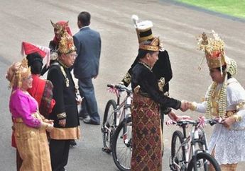 Berikut 3 Pemenang Pakaian Adat Terbaik Upacara HUT RI di Istana Negara