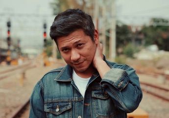 Gading Marten Unggah Foto Bareng Cewek dengan Panggilan Memble, Pacar Baru?