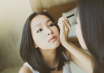 4 Rekomendasi Eyeliner dari Brand Kosmetik Selebriti Tanah Air, Ada Milik Lesty Kejora!