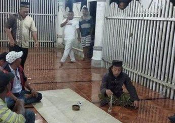 Terjadi Kejanggalan, Seorang Pria Diamankan Polisi Saat Menjadi Imam Masjid di Aceh