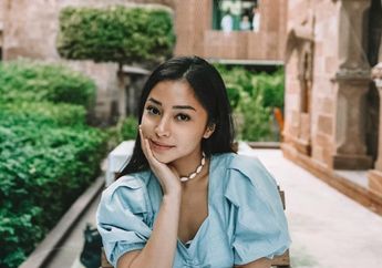 Pertama Kali Liburan ke Afrika Selatan, Begini Gaya Kasual Nikita Willy. Simpel Tapi Kece!