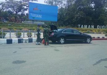 Mercedes-Benz RI 1 Mogok Lagi, Ini Kata Jokowi Soal Mobil Dinasnya