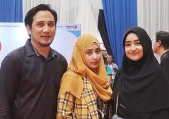 Kece Abis! Begini Gaya Tengku Syaira Saat Foto Bareng Mama, Cindy Fatikasari dan Papa, Tengku Firmansyah!