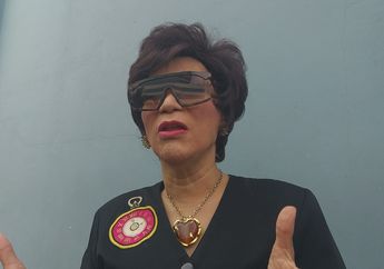 Alami Kecelakaan Bersama Nia Daniaty, Dorce Gamalama: Itu Kita Kualat!