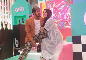 Pasca Memutuskan Berhijab, Irish Bella Akan Lelang Baju-baju Terbuka Miliknya