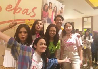 Antusias dengan Hasil Film, Para Pemain Muda Film Bebas Merasa Kembali ke Tahun 90-an!