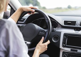 Bisa Berakibat Fatal, Hindari Kesalahan yang Sering Dilakukan Pengemudi Mobil Matik ini!
