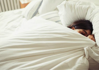Benarkah Tidur di Ruangan Dingin Lebih Menyehatkan? Ini Penjelasannya!