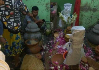Kisah Mbah Pani Dikubur Hidup-hidup, Kepanasan dalam Liang Lahat Hingga Didatangi Makhluk Halus Menyeramkan