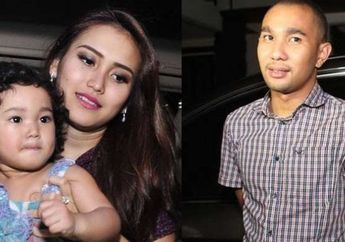 Ngebet Minta Dinikahi Anak Mantan Kapolri Tapi Malah Berujung Nestapa, Ayu Ting Ting Bongkar Rasa Sakit Hatinya Gegara Anak Semata Wayang Tak Diakui Sang Mantan Suami: Ayu Sampe Disuruh tes DNA!