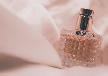 Tahukah Anda? 5 Bagian Tubuh Ini Ternyata Tak Boleh Disemprot Parfum