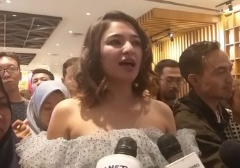 Bertemu dan Berbagi Pengalaman Personal dengan Para Fans, Marshanda Tak Kuasa Menitikkan Air Mata