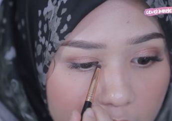 4 Langkah Tutorial Eyeshadow ala Cewek Korea. Simpel & Manis!