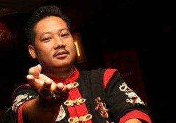 Terawangannya Kerap Jadi Kenyataan, Paranormal Kondang Ki Kusumo Bongkar Huru-hara Dunia Hiburan Tanah Air di Tahun 2022 Mendatang, Akan Ada Artis Senior Meninggal Dunia