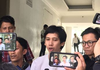 Dibebaskan Polisi, Ananda Badudu Menahan Tangis Lihat Kondisi Sejumlah Mahasiswa yang Masih Ditahan