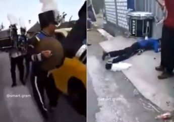 Viral Video Barisan Marching Band Madrasah Diseruduk Mobil Saat Pawai di Pati, Pelajar Sampai Tersungkur di Jalan