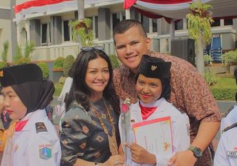 Sempat Tak Dapat Restu dari Anak Tiri, Bella Saphira Kini Bisa Hidup Harmonis Bareng Kedua Anak Suaminya. Makin Akur!