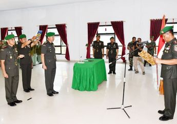 Copot Jabatan Gegara Nyinyiran Istri di Medsos, Sikap Legawa Kolonel Hendi Justru Undang Respect dari Netizen : Kelak Anda Akan Jadi Orang Hebat