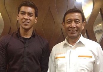 Pernah Jadi Ajudan Pribadi Wiranto Demi Mendalami Peran, Artis Ini Curhat Kebiasaan Sang Jenderal: Saat di Mobil Beliau Tertidur Pulas Sampai Mendengkur