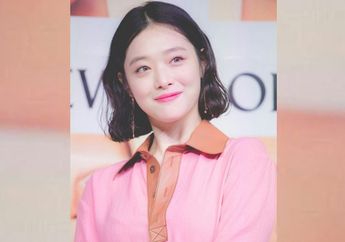 Intip Deretan  Potret Penampilan  Sulli , Mulai dari Paduan Fashion Item Hingga Tampilan Rambut yang Nyentrik