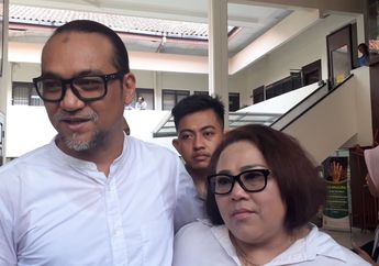 Diamankan Pihak Kepolisian Bareng Suami, Pernikahan Nunung dengan Iyan Sambiran Ternyata Sempat Ditentang, Sang Putra Sulung Kuliti Perilaku Ayah Sambungnya Setelah Nikahi sang Komedian