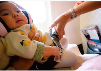 4 Tips Membawa Bayi Naik Pesawat Ala Raditya Dika Agar Tidak Rewel dan Mengganggu Penumpang Lain