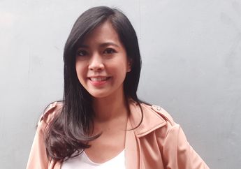 Yeslin Wang Mengaku Tidak Diundang di Pernikahan Delon Thamrin