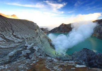 Di Kawah Ijen Muncul Gelombang Mirip Tsunami Setinggi 3 Meter yang Tewaskan Satu Orang, Kenapa Bisa?