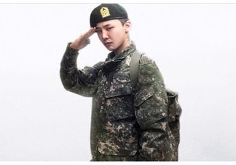 Resmi Keluar Wamil, G-Dragon Disambut 3 Ribu Penggemar hingga Puncaki Trending Topic Dunia