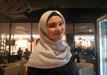 Zee Zee Shahab Kuliah Lagi Ambil Gelar Doktoral, Termotivasi karena Hal Ini