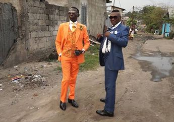 Padahal Miskin dan Tinggal di Kawasan Kumuh, Tapi Komunitas Ini Rela Habiskan Uangnya Demi Pakai Pakaian Branded, Alasannya?