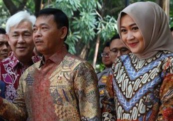 Istri Idham Azis yang Cantik Tahu Suaminya Dicalonkan Menjadi Kapolri Ajukan Syarat Ini, Enteng Sekali Ya ...