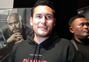 Dibully Akibat Kumis Berwarna Kemerahan, Arifin Putra Rela Kumisnya Diwarnai Eyeliner Hitam