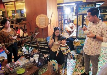 Segera Punya Adik, Jan Ethes Tampak Lebih Pendiam Saat Terekam sedang Menikmati Cendol Dawet Bersama Selvi Ananda dan Gibran