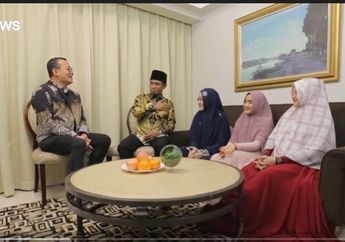 Bongkar Rahasia Ranjangnya, Anggota DPR RI Lora Fadil Blak-blakan Ungkap Posisi Tidur Bersama 3 Istrinya: Coba Bayangkan!