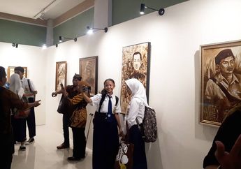 Coffee in Hero, Pameran Lukisan Unik Menggunakan Media Kopi di Museum Basoeki Abdullah
