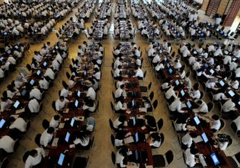 Ragam Jimat Lolos Kualifikasi Tes CPNS,  Meski Dilarang Calon PNS Sembunyikan di Baju Dalam dan Dirazia Petugas